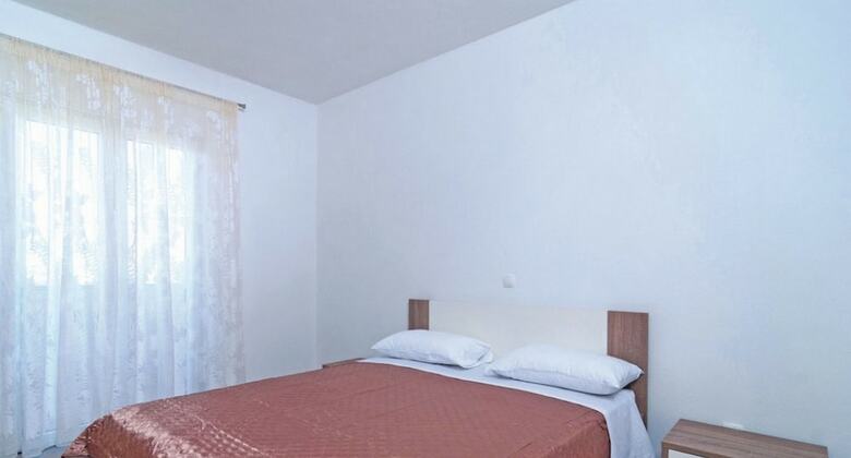 Apartments Tomic