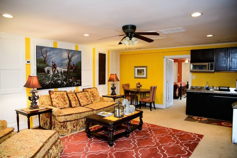 Bed & Breakfast Black Horse Inn