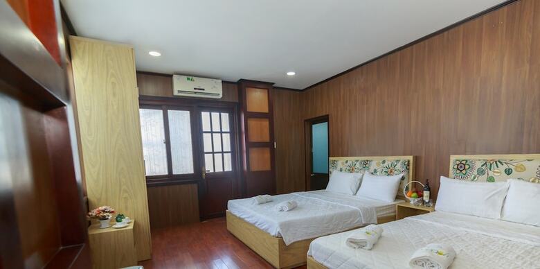 Ibeach Centre Hotel