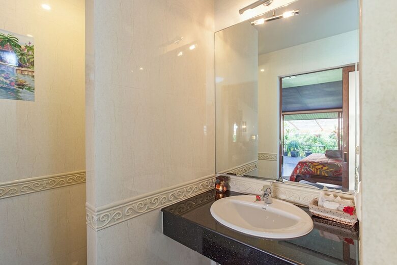 Hotel Tropica Bungalow Resort