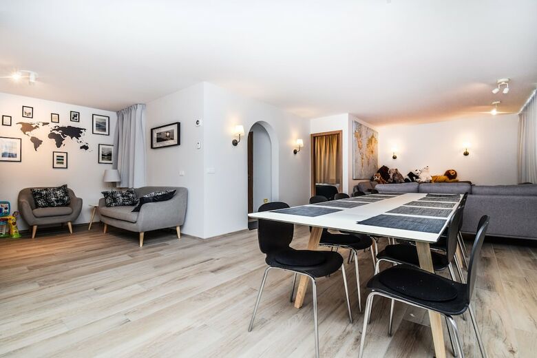 Apartment S48
