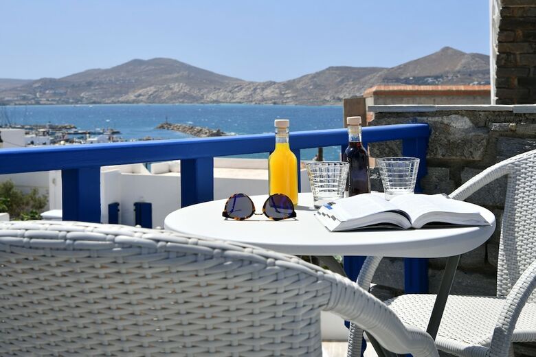 Fotilia Hotel
