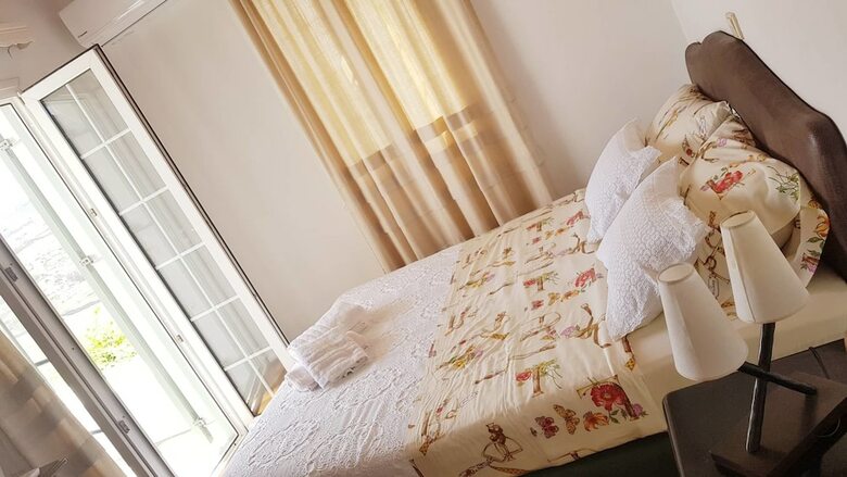 Levantes House Mykonos