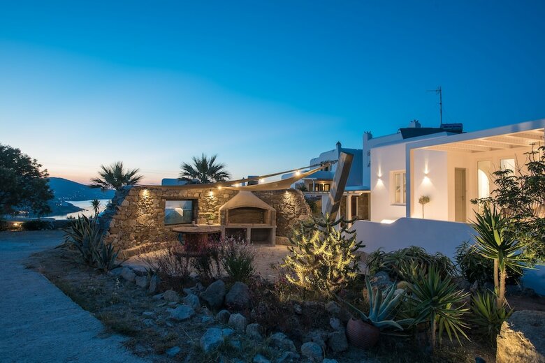 Levantes House Mykonos