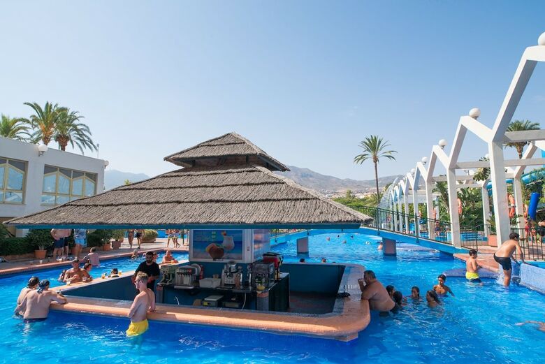 Apartamentos Benal Beach Sea Front Studio