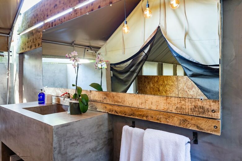 Hotel Libelula Lounge & Lodgings