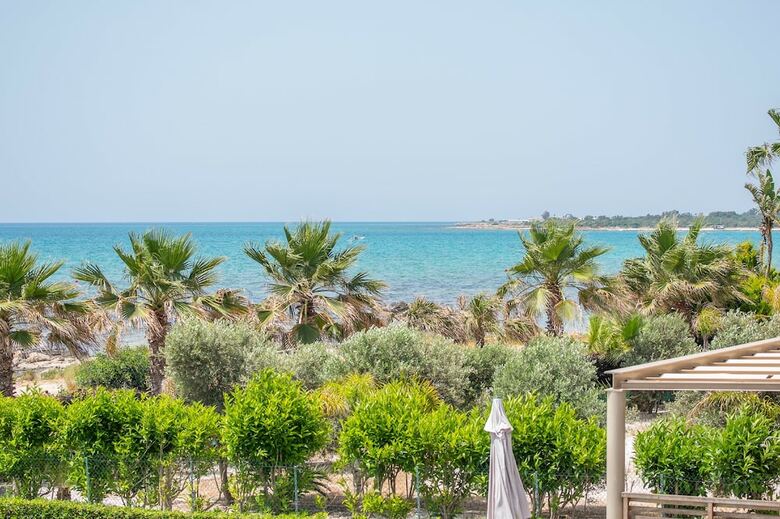 Sea Front Villa Dagi - Gorgona Complex