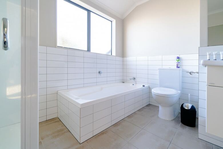 Glenfield Central Modern 1 Bdr Unit