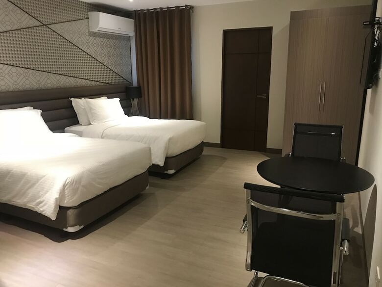 Maxx Hotel Ortigas