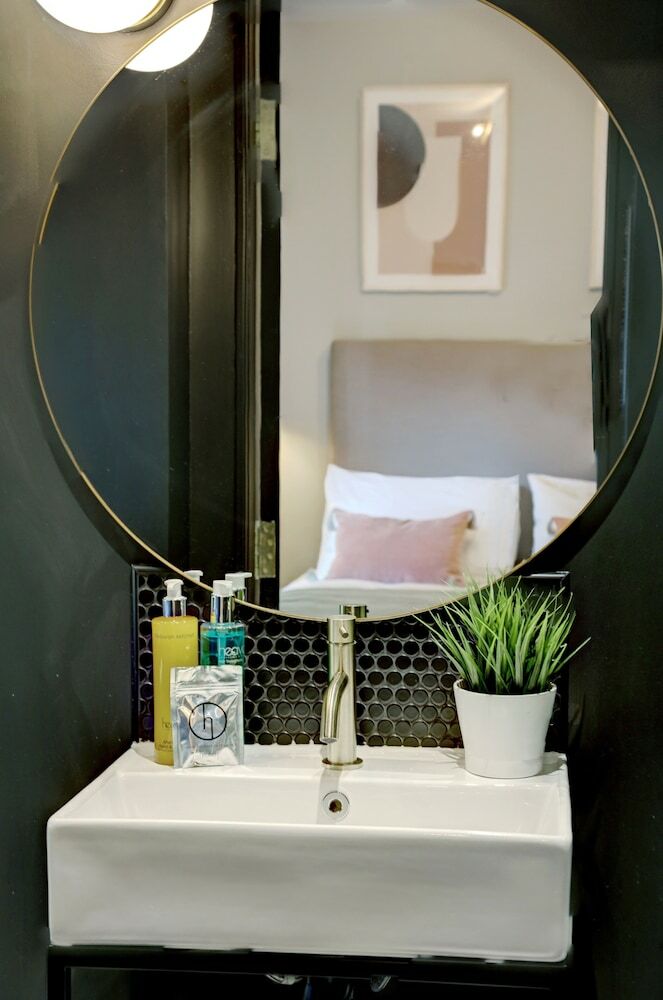 Aparthotel Hy Hotel, Bw Premier Collection