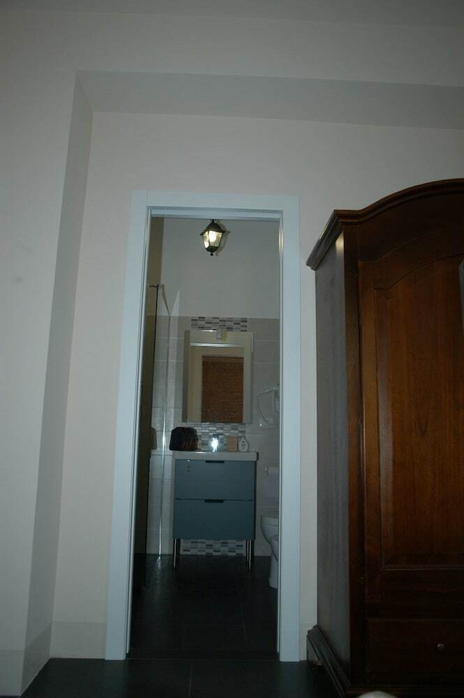 Castello D'alcontres B&B