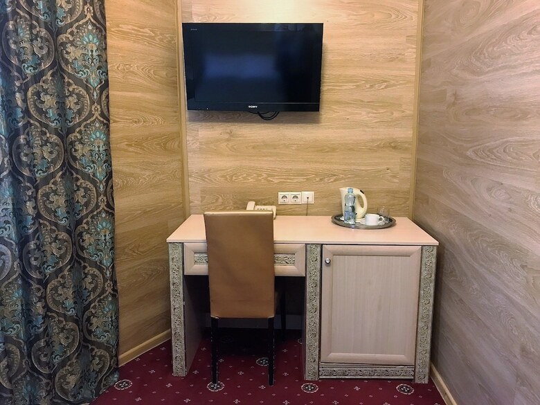 Hotel Sunflower River