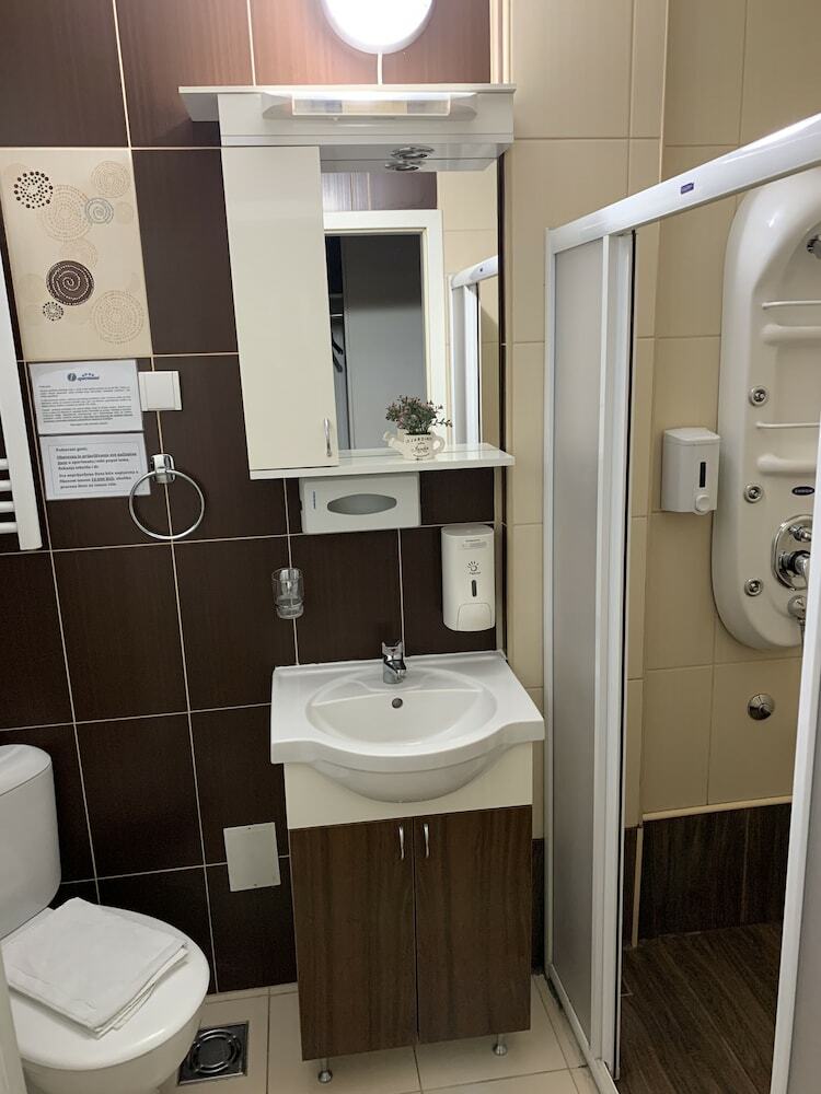 Hotel F Apartments
