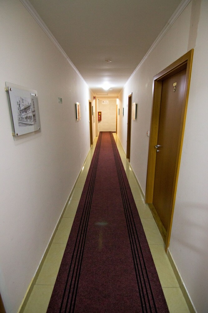 Hotel F Apartments
