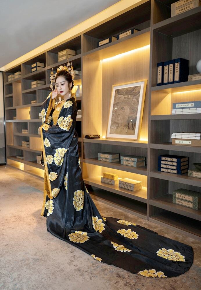 Yuan Cultural Hotel