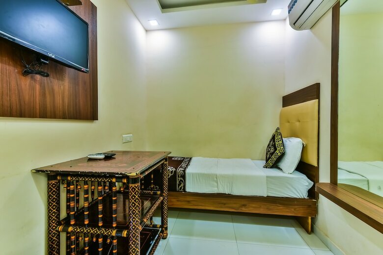 Hotel Guest Inn Residency