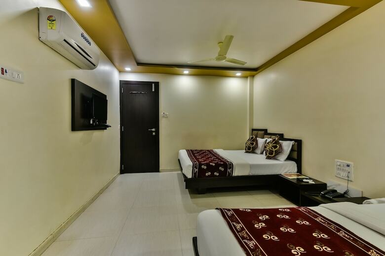 Hotel Guest Inn Residency