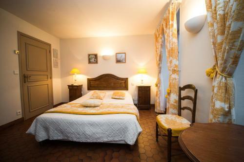 Hotel De La Halle