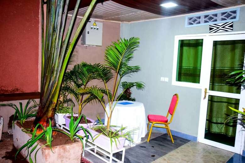 Zebra Tourism  Hotel