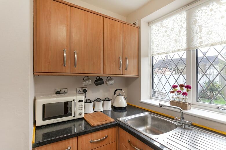 Apartamentos Astley 3 Bedroom House