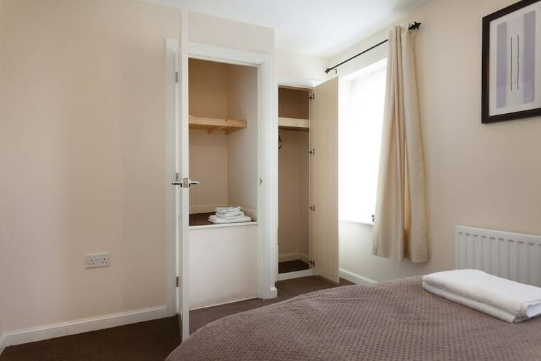 Apartamentos Hamber 4 Bedroom House