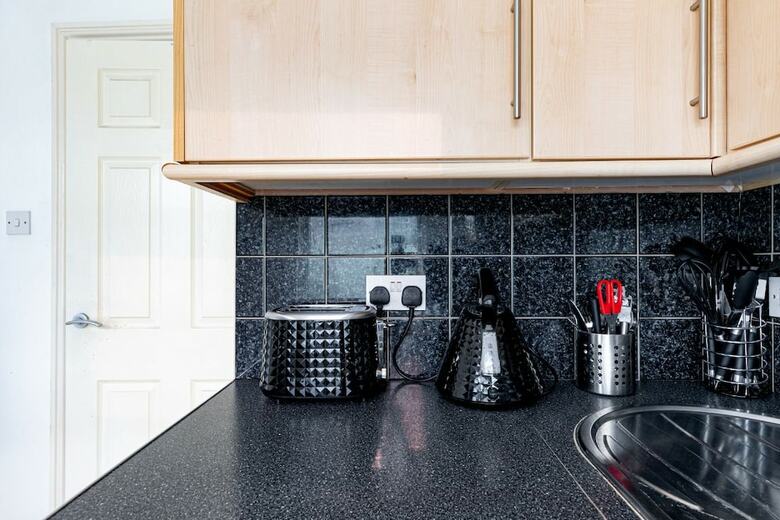 Liverpool Street City Apartment