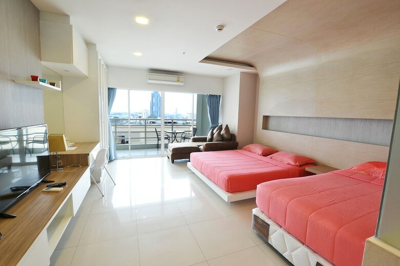 Blue Ocean Suite