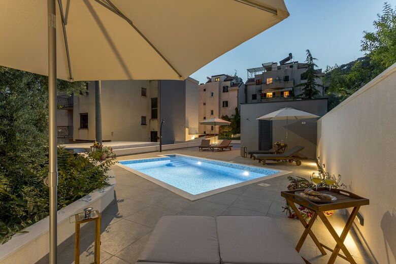 Apartamentos 2nightstudios