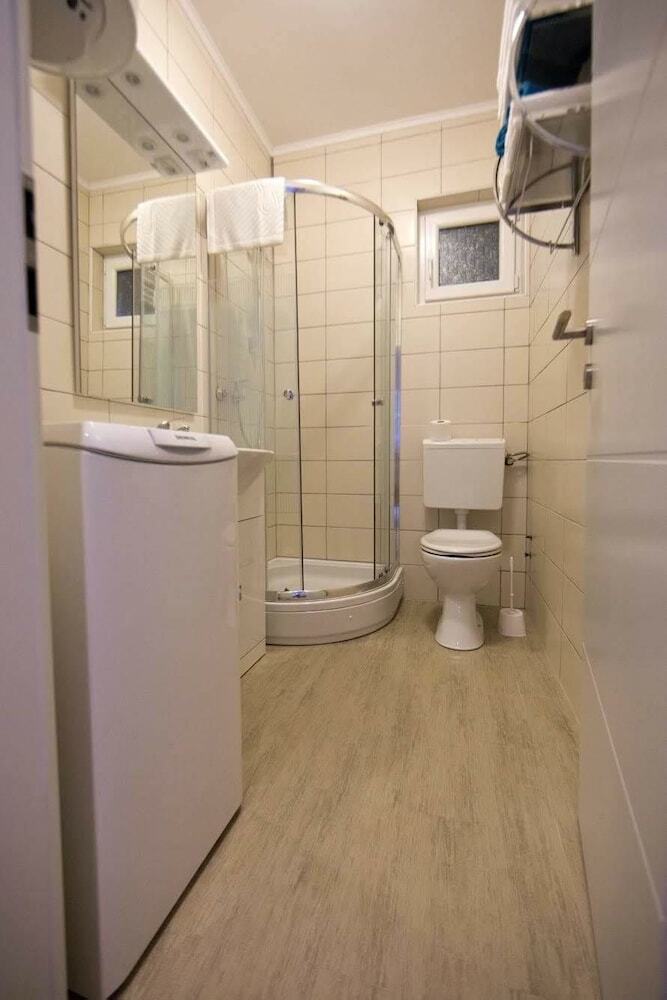 Studio Apartment With Garden