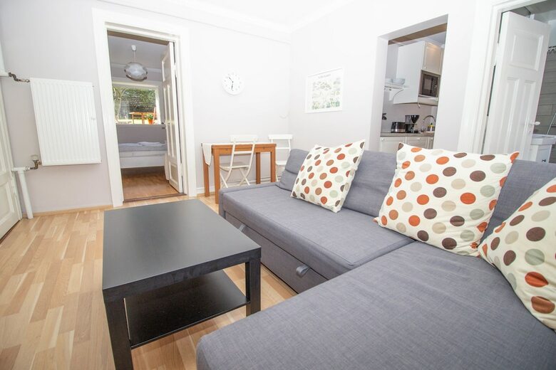 Seafarer Court -sunny And Warm Apartment
