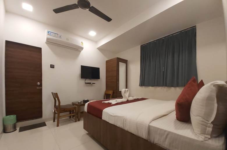 Hotel Sunrise Residency