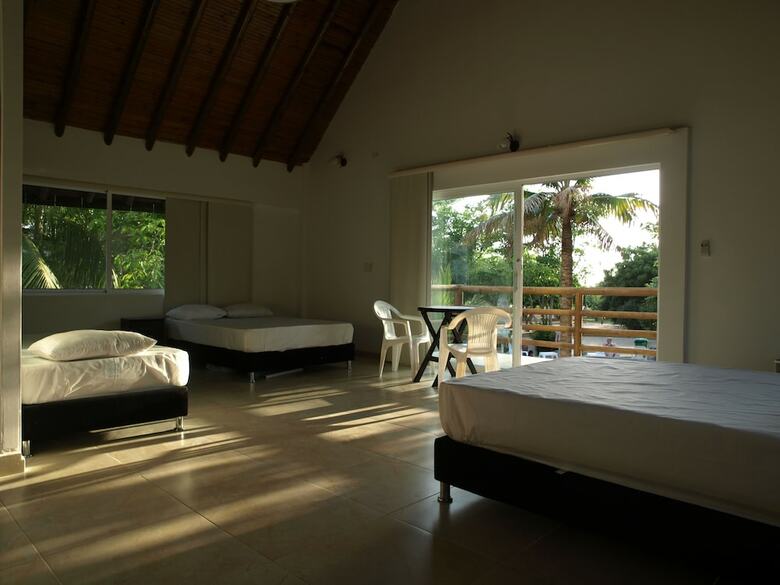 Bed & Breakfast Cartagena Beach Bungalows