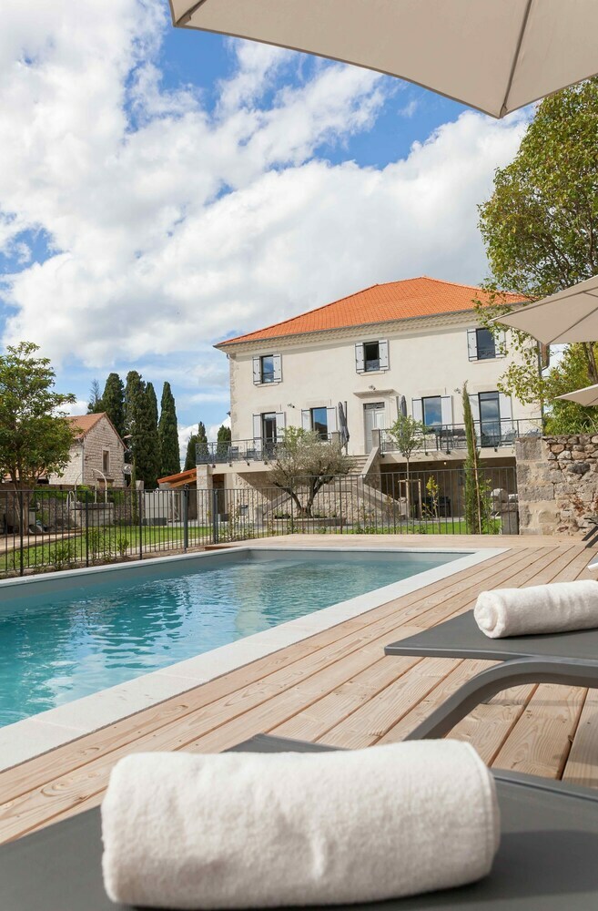 Apartamentos Clos Olivier de Serres