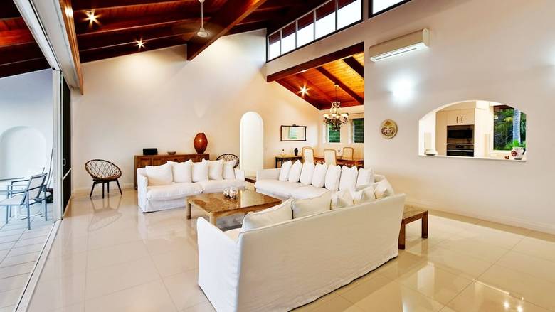 Bella Vista E9 Ocean View Spacious 2 Bed