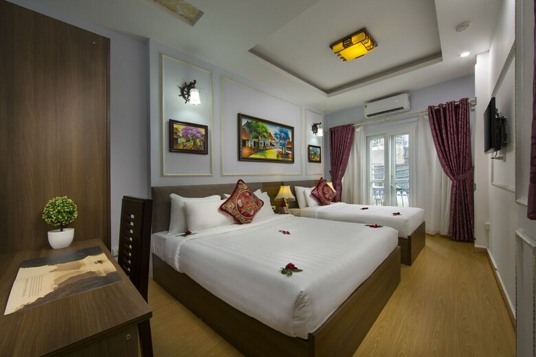 Camel City Hotel