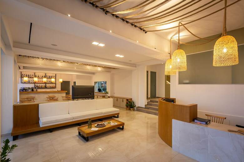 Eleals Hotel