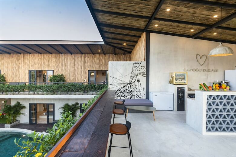 Canggu Dream Studios & Villas