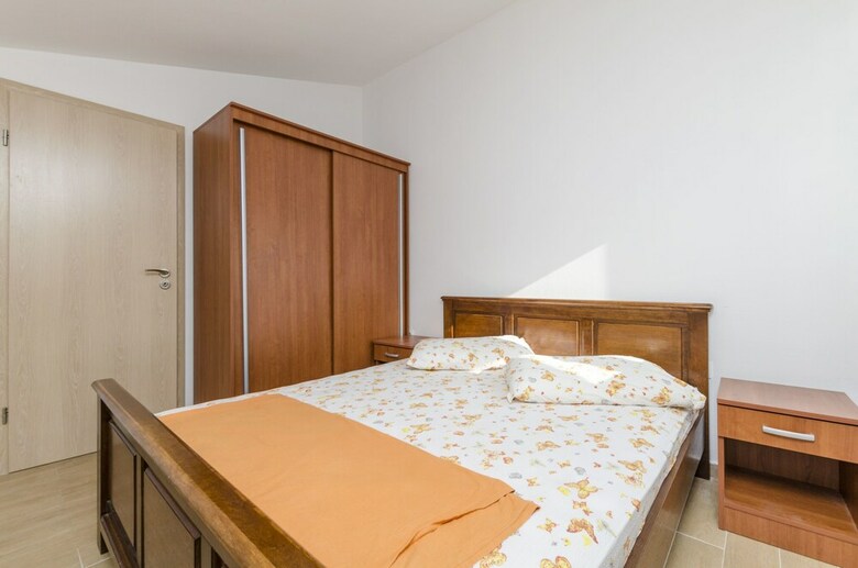 Apartment Ivo