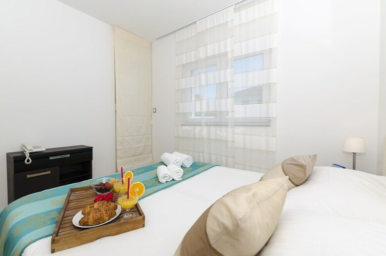 Apartments Maja