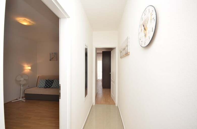 Apartments Tiho