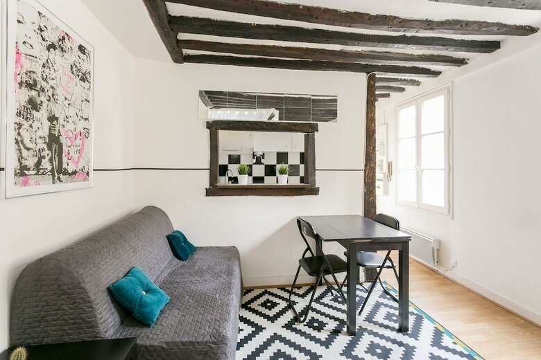 Apartamentos Sleepoo - Charming
