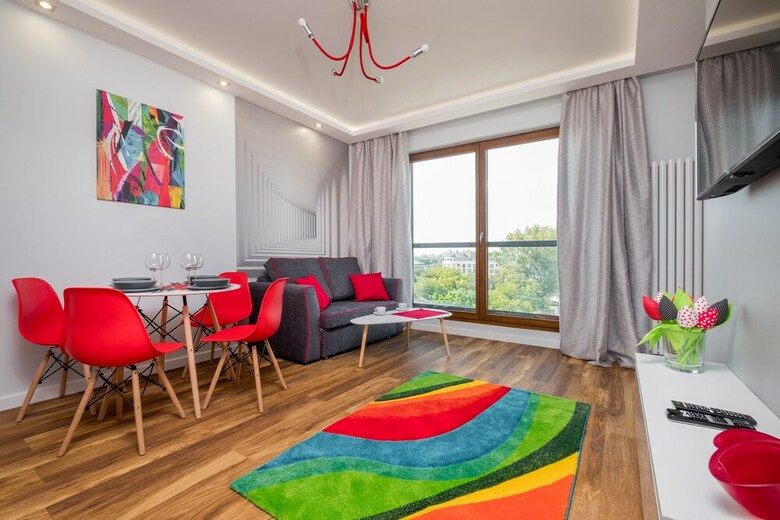 Warsaw Spire Classy Apartment