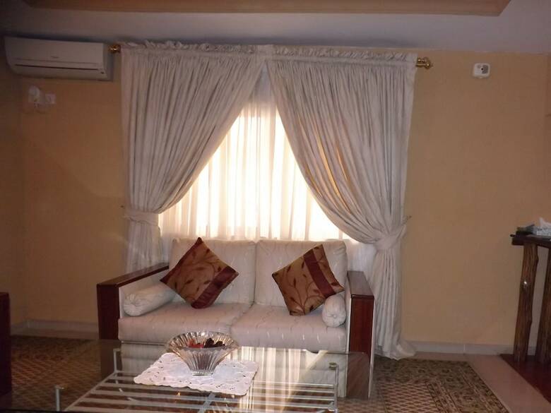 Hotel La Playa Suites