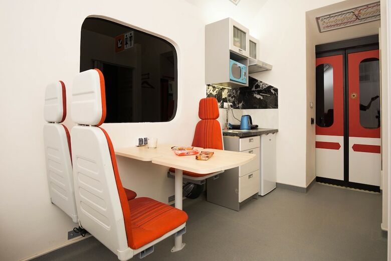 Metro Apartment