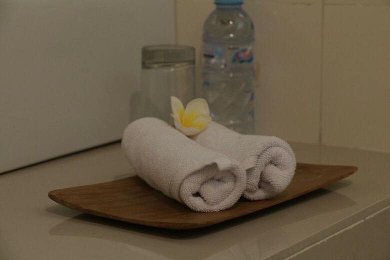 Bed & Breakfast D'muncuk Huts Lembongan