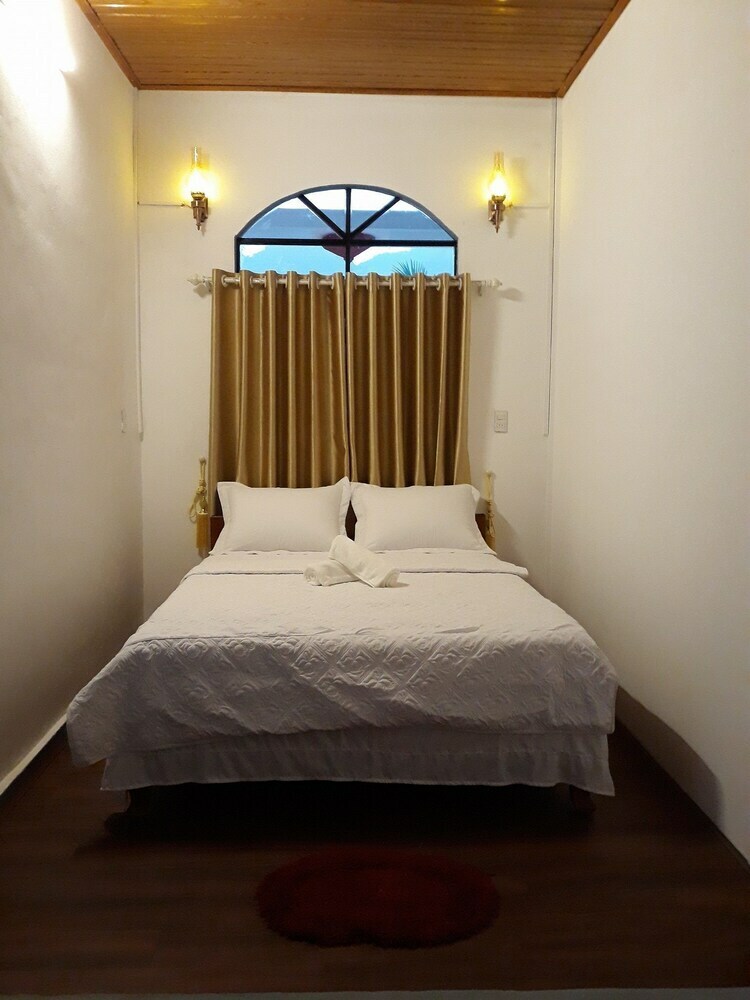 Hostal Tropical Valley Homestay - Hostel