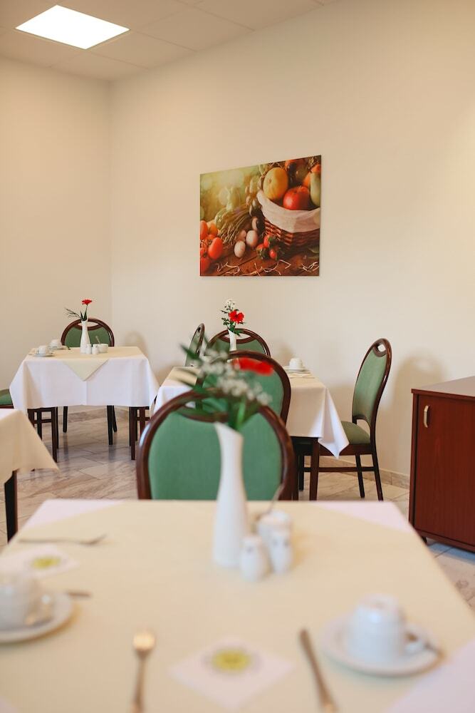 Hotel & Restaurant 'am J�denhof'