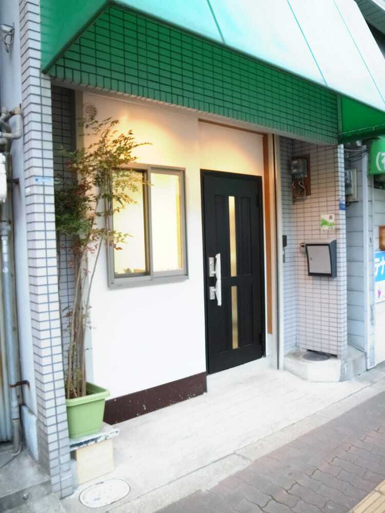 Pola Inn Osaka