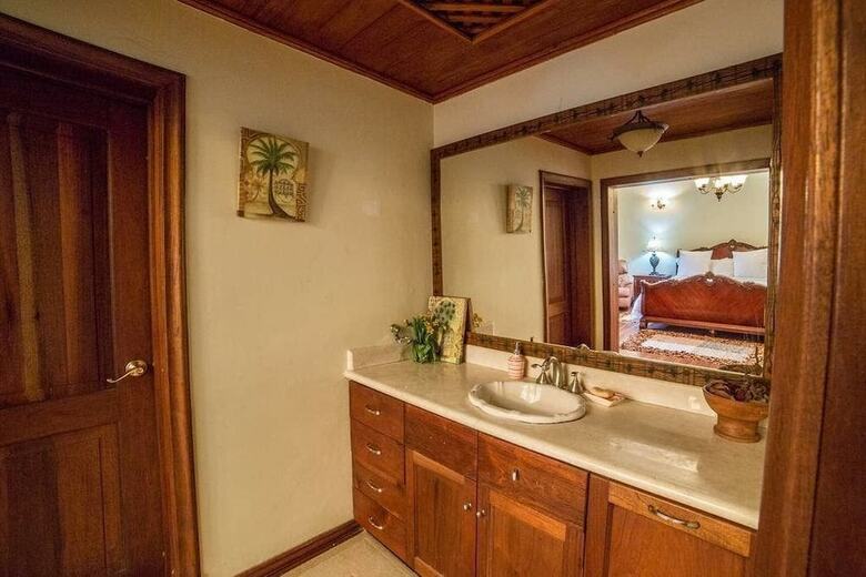 8br 9ba Barranca Villa By Asvr