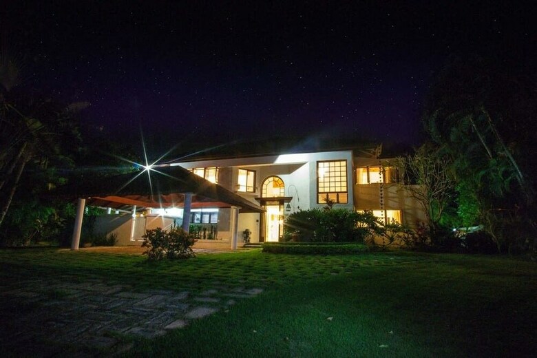 4br Villa Las Pi�as Casadecampo By Asvr